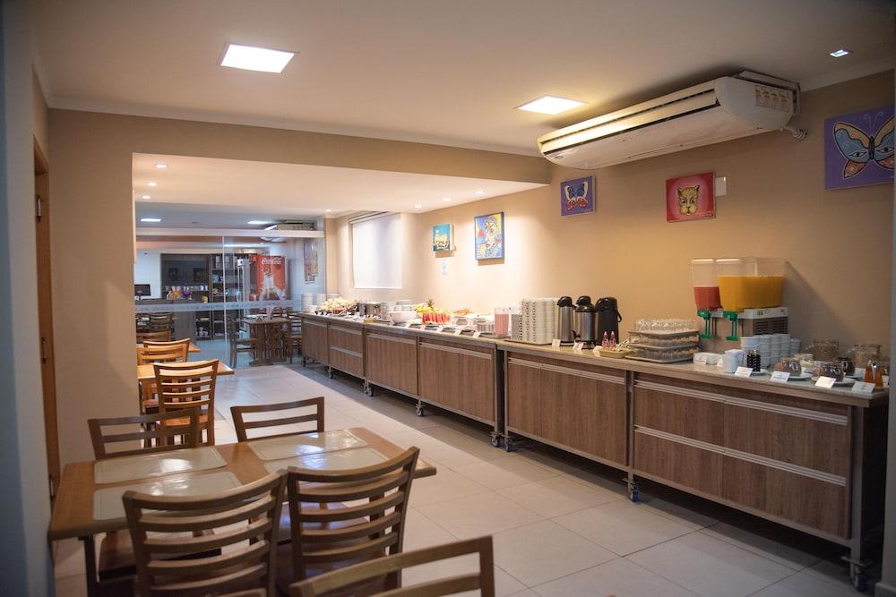 Getullio Hotel كويابا المظهر الخارجي الصورة