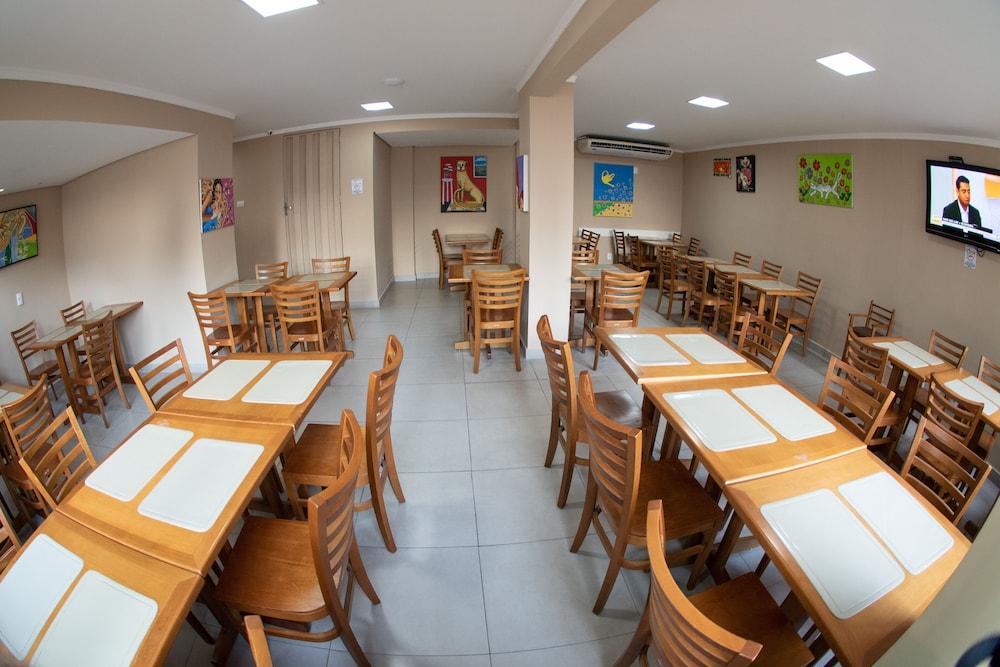 Getullio Hotel كويابا المظهر الخارجي الصورة